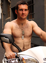 Hunk Josh Harris posing