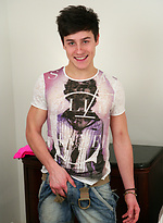 Young Personal Trainer Joel Shaw & His Amazingly Rock Hard Uncut Cock