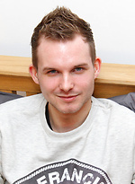 Gorgeous Louis Goodwin loves some kinky action