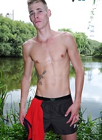 Horny Cross-Country Runners Stop Off For A Hot Flip-Flop Fuck In The Open!