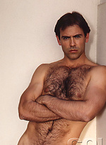 Hairy hunk Monte Crown