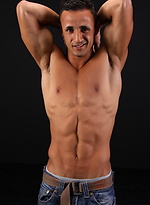 Muscle studs Efren