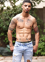 Rush of Innocence: Mark Rush's Uncut Solo Debut