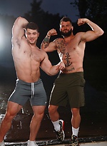 Gay bodybuilders Johnny Hill & Collin Simpson fuck anally at the gym