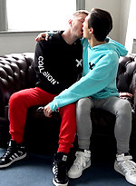 Sarpa Van Rider and Andy Samuel's first hook up