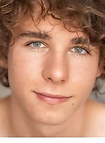 Terry Moore Model Of The Week!